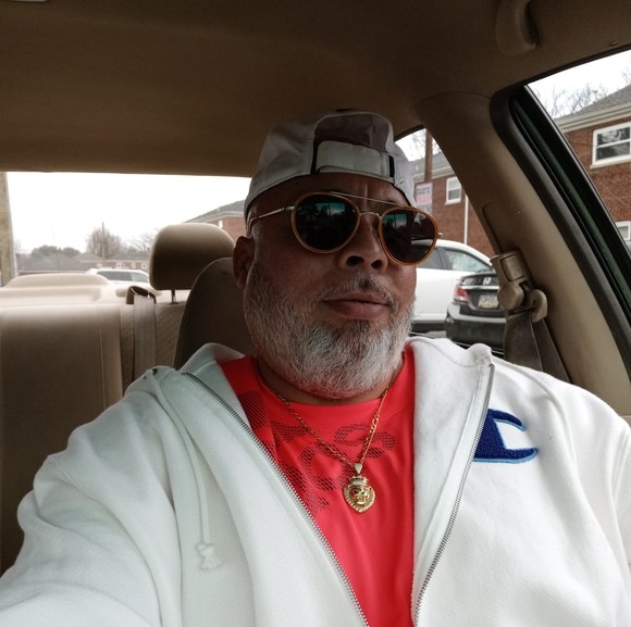 Meet your Posher, Rey - Picture 1 of 1